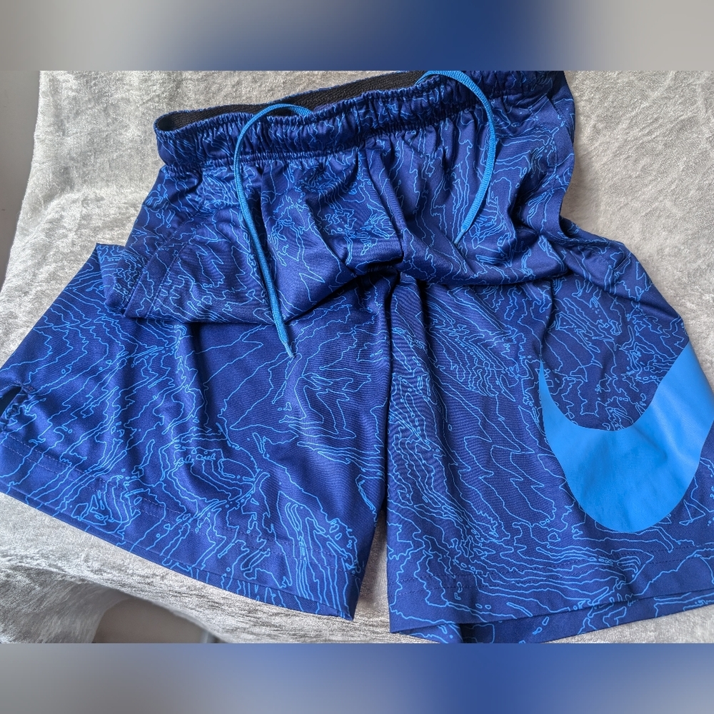 Nike Small Dri-Fit Men's Blue Topographic Map Patterned Shorts Hunting